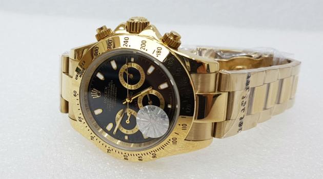 Rolex-Daytona-Gold